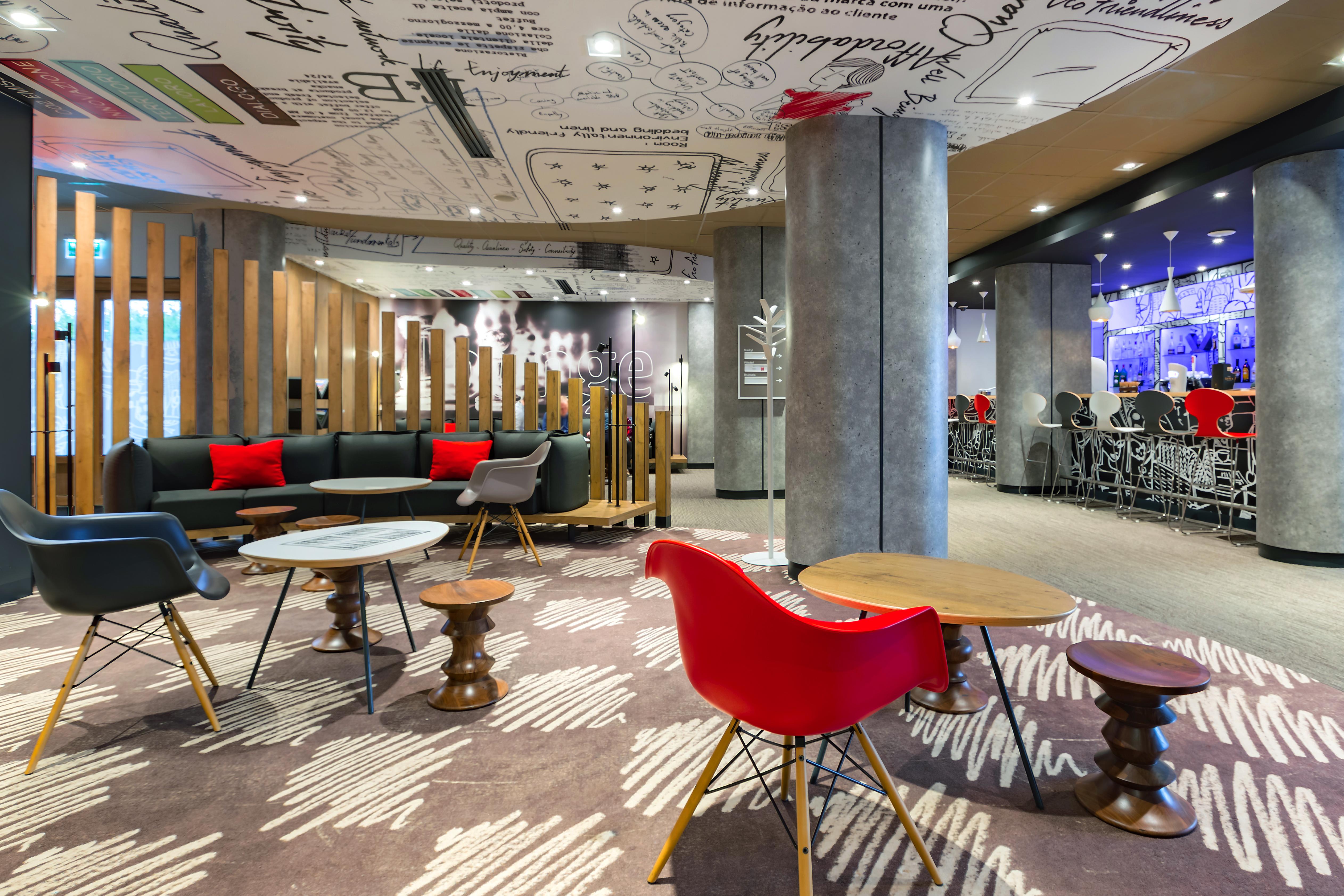 Ibis Wroclaw Centrum Esterno foto