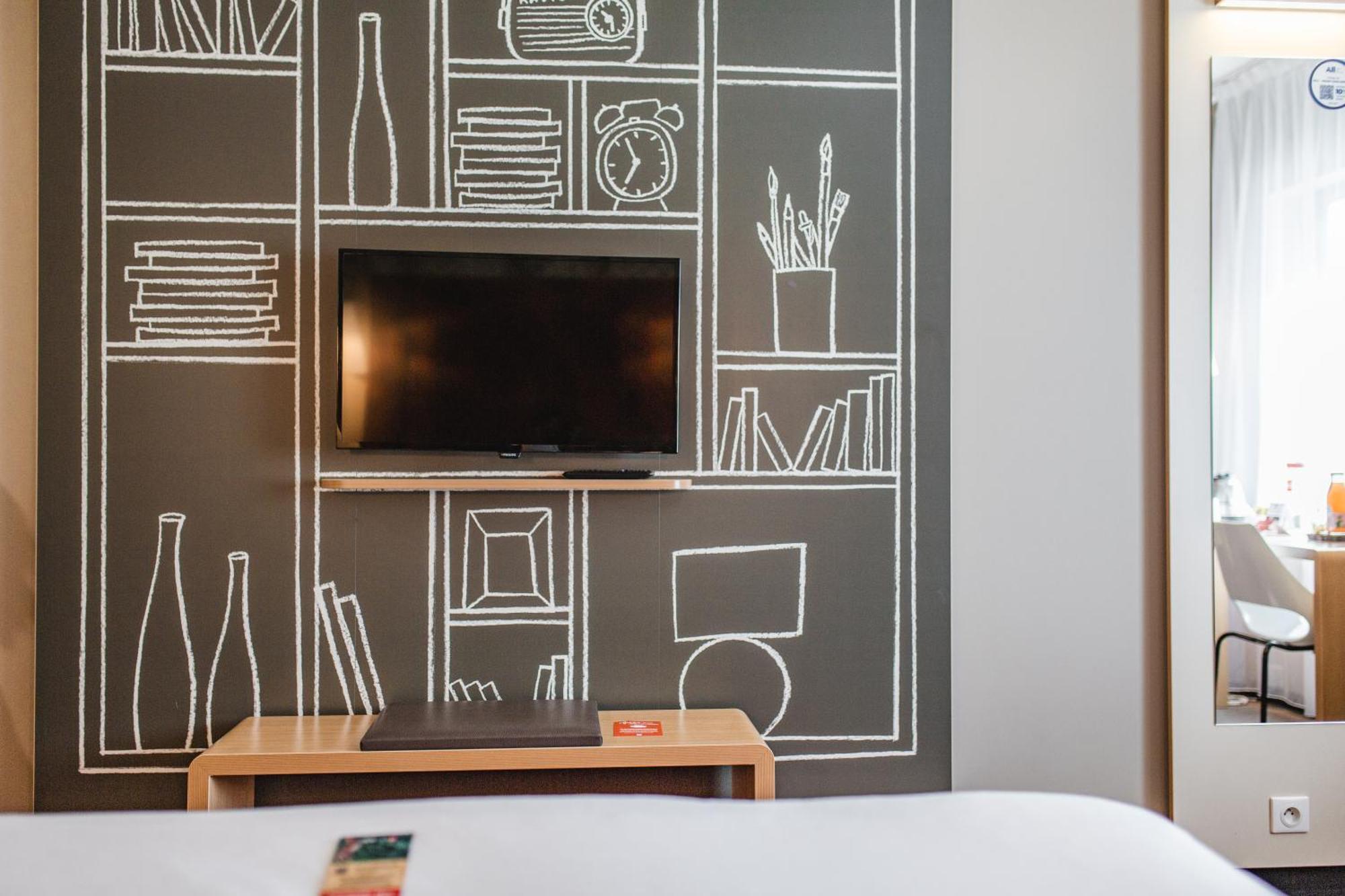 Ibis Wroclaw Centrum Esterno foto