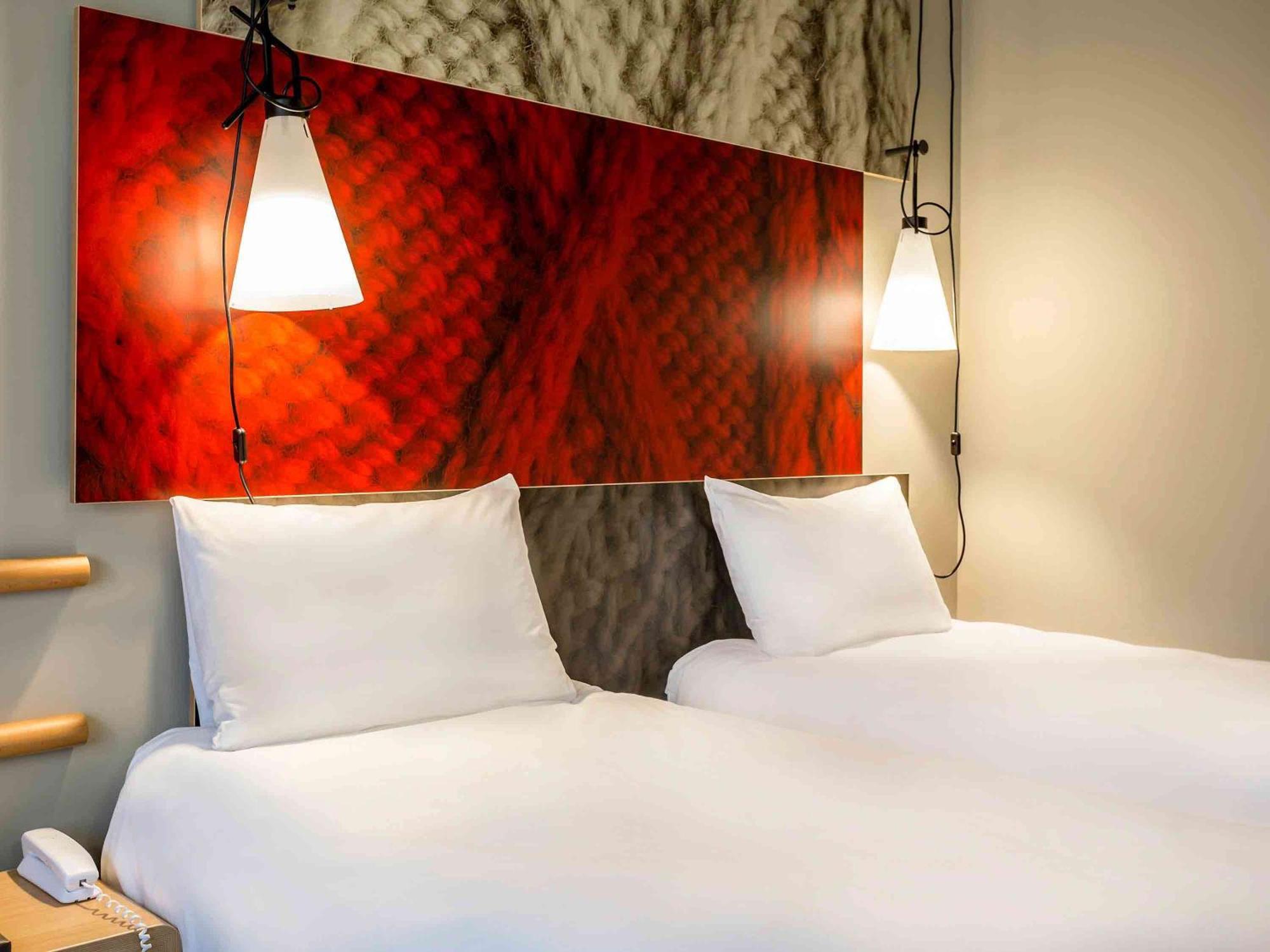 Ibis Wroclaw Centrum Esterno foto