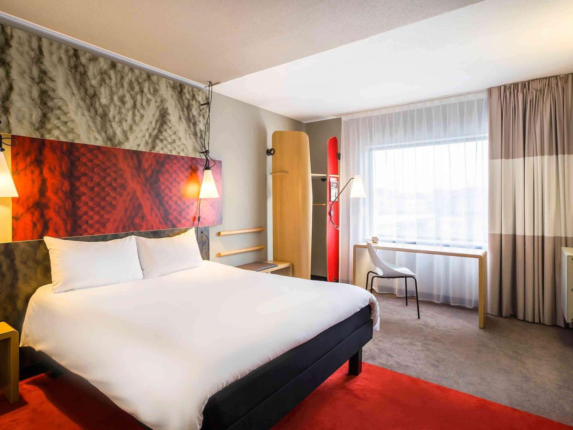 Ibis Wroclaw Centrum Esterno foto
